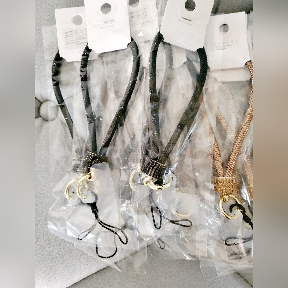 BLING HAND WRIST PHONE STRAP - Picture 7 of 10
